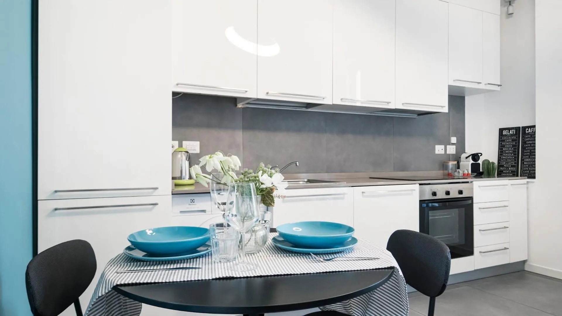 Daire New Flat Fully Furnished In P.Ta Romana Milano İtalya